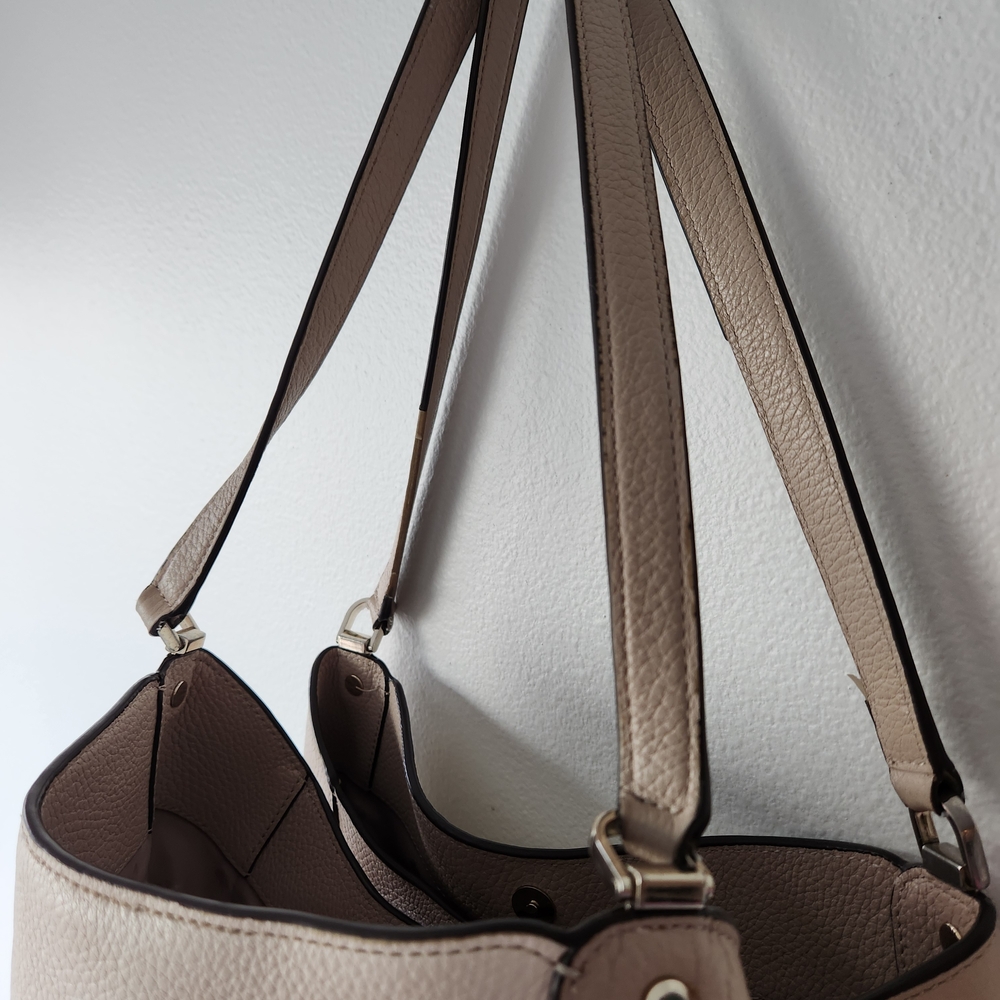 Authentic Kate Spade New York Two-Tone Pebbled Leather Shoulder Bag Cre Ta - Picture 12 of 12